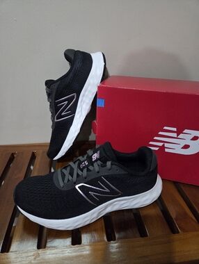 New Balance 520v8 Women's Black Knit Sneakers with White Sole NEW